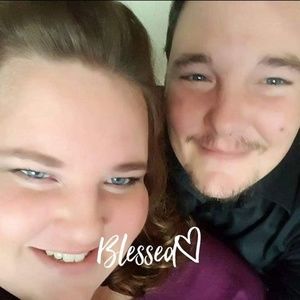 Meet your Posher, Chrisandelizabeth